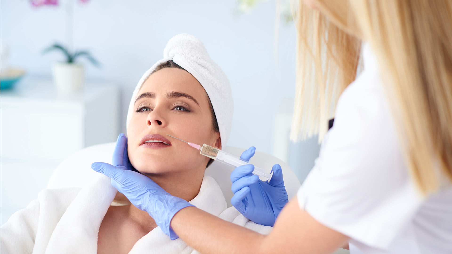 Let us know How Dermal Fillers Can Enhance Your Look.